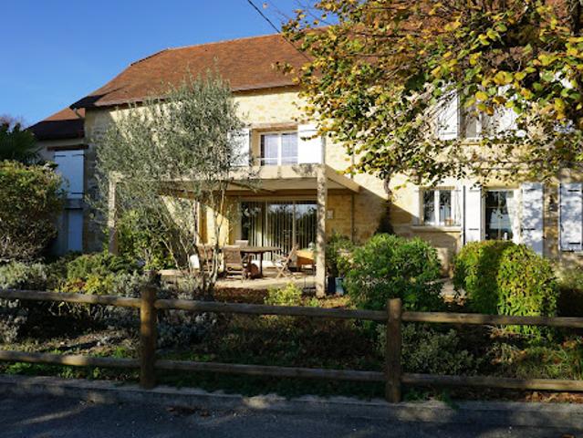 Vente Maison 9 pièces 298 m2 Saint Sulpice d'Excideuil