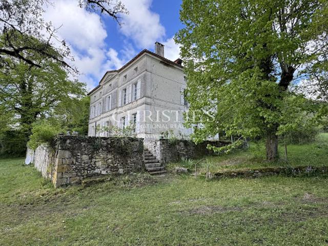 Vente Maison 9 pièces 298 m2 Villebois Lavalette
