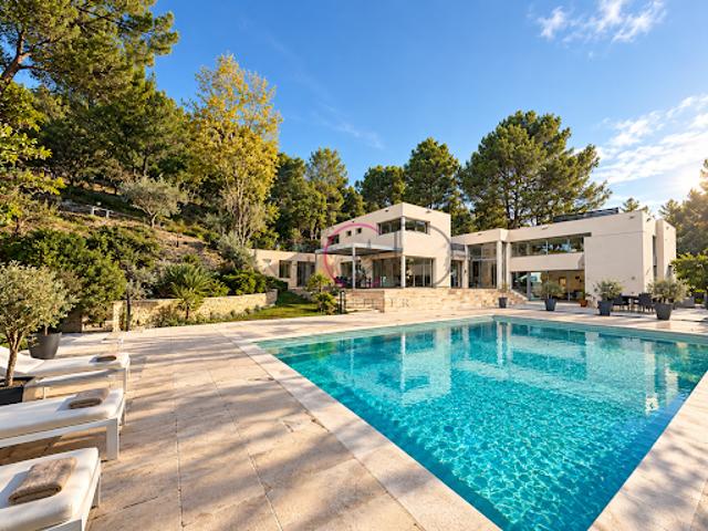 Vente Maison 9 pièces 290 m2 Aix en Provence