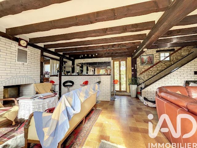 Vente Maison 9 pièces 290 m2 Treilles en Gâtinais