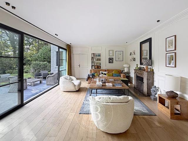 Vente Maison 9 pièces 290.2 m2 Croix
