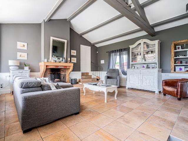 Vente Maison 9 pièces 291 m2 Brindas
