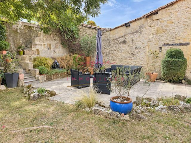 Vente Maison 9 pièces 292 m2 Saint Emilion