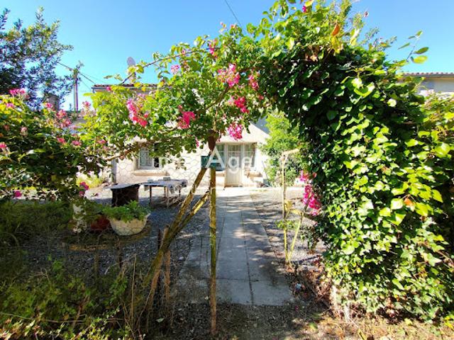 Vente Maison 9 pièces 292 m2 Thors