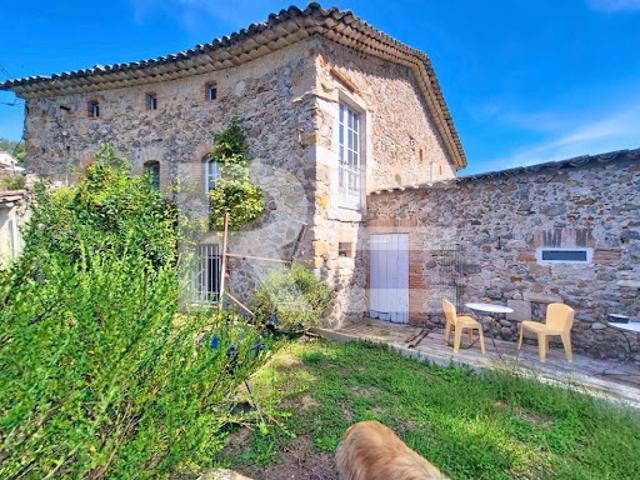 Vente Maison 10 pièces 304 m2 Lasalle