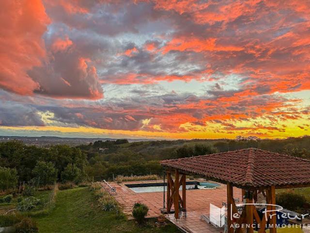 Vente Maison 9 pièces 305 m2 Le Garric
