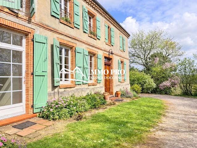 Vente Maison 9 pièces 305 m2 Samatan
