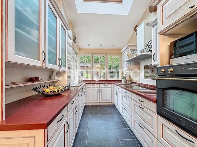 Vente Maison 9 pièces 305 m2 Vouvray