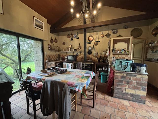 Vente Maison 9 pièces 300 m2 Montemboeuf