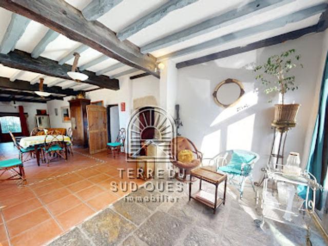 Vente Maison 9 pièces 300 m2 Bidache