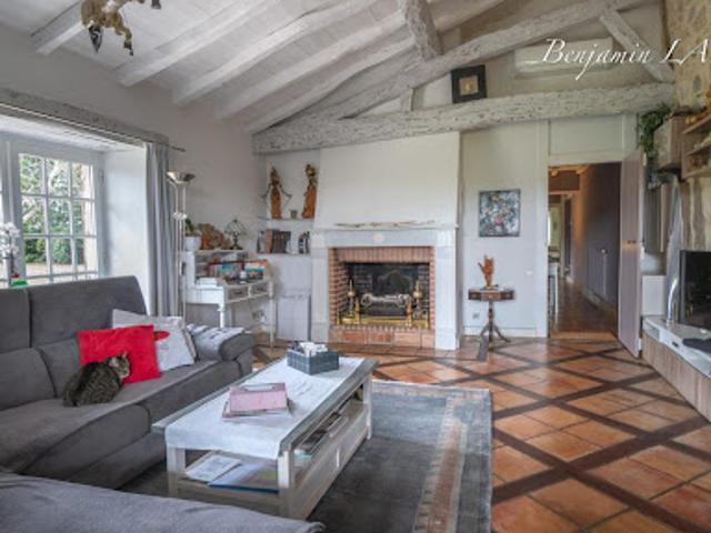 Vente Maison 9 pièces 300 m2 Francescas
