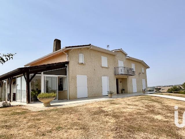 Vente Maison 9 pièces 300 m2 Peyrusse Vieille