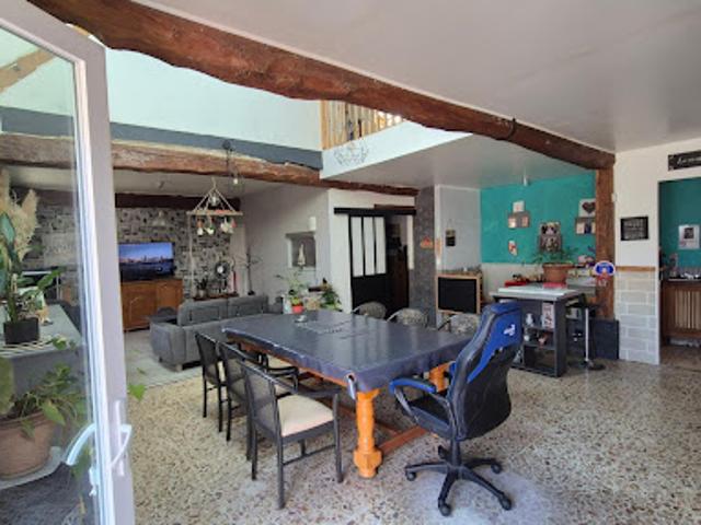 Vente Maison 9 pièces 300 m2 Pont de l'Arche