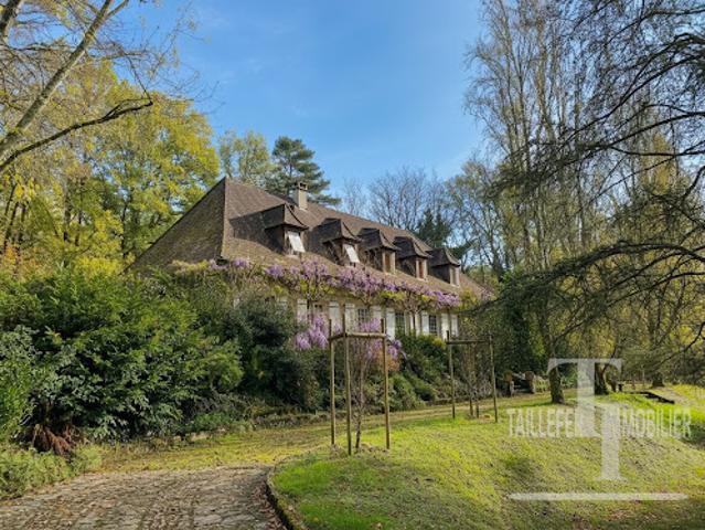 Vente Maison 9 pièces 300 m2 Trélissac