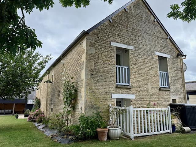 Vente Maison 9 pièces 303 m2 Laize la Ville