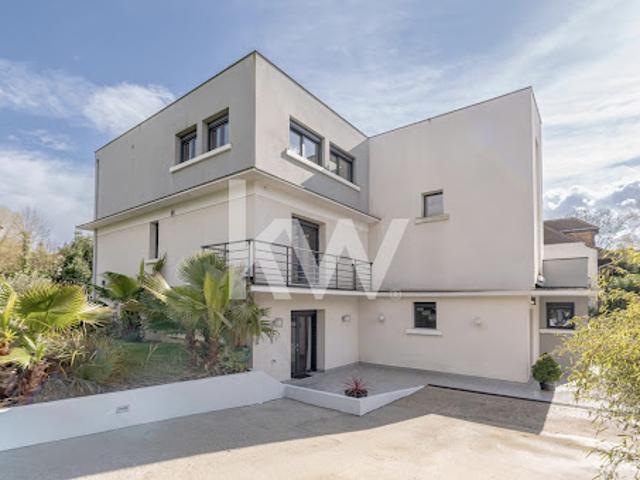 Vente Maison 9 pièces 314 m2 L'hay les roses