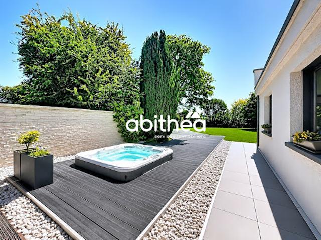 Vente Maison 9 pièces 317 m2 Saint Amand les Eaux