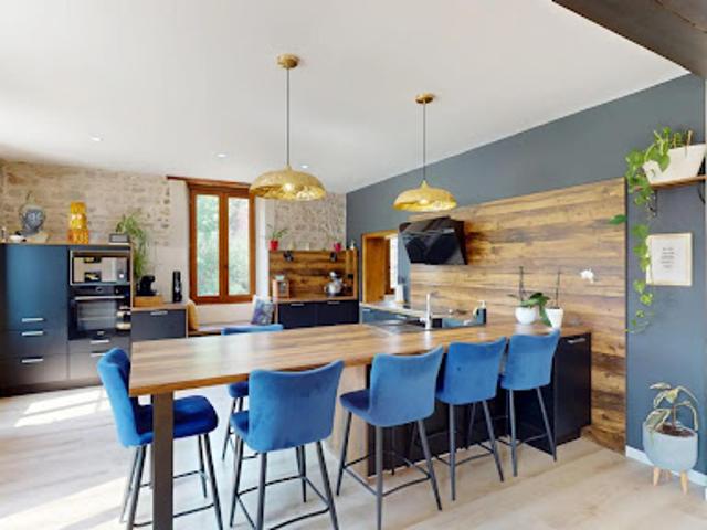 Vente Maison 9 pièces 319.26 m2 Bioule