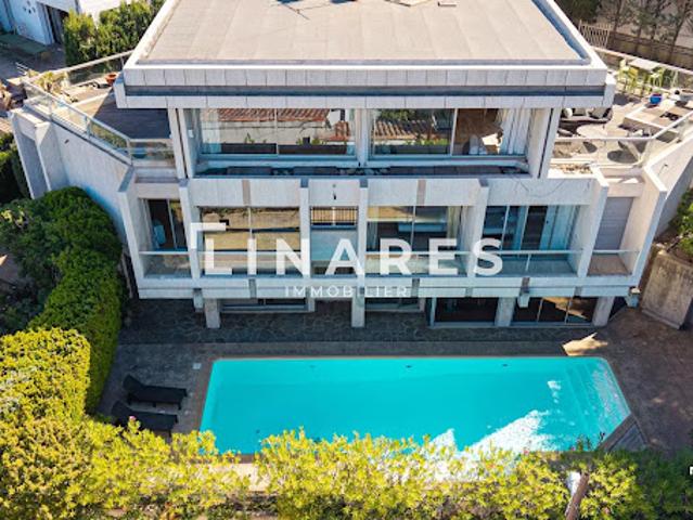 Vente Maison 9 pièces 313 m2 Marseille 8ème