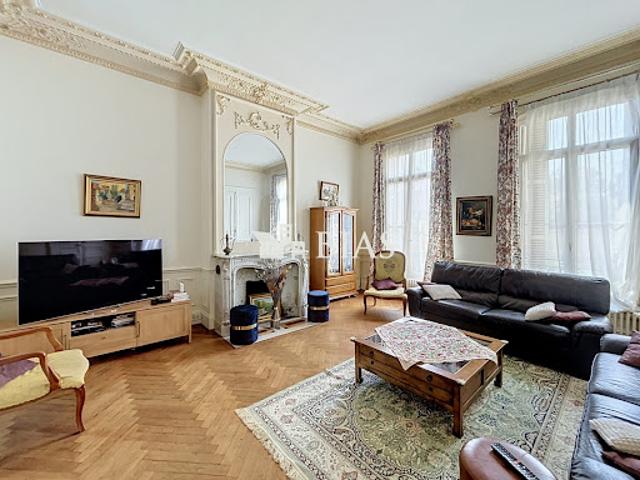 Vente Maison 9 pièces 325 m2 Caudebec les elbeuf