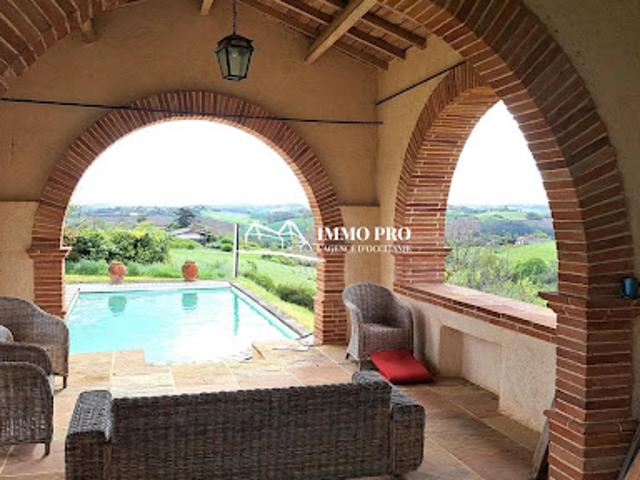 Vente Maison 9 pièces 325 m2 Samatan