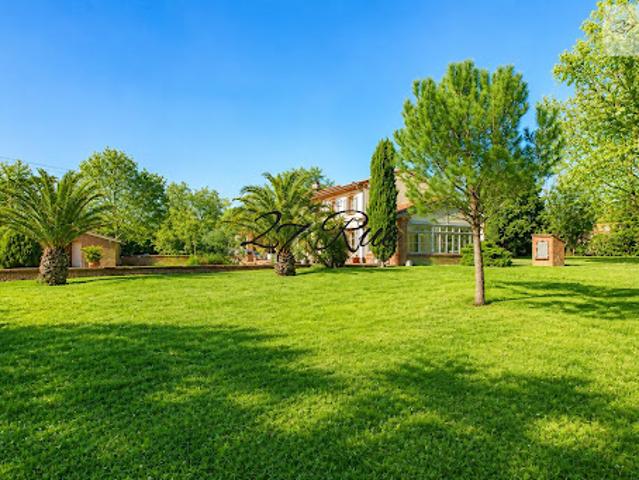 Vente Maison 9 pièces 320 m2 Fourquevaux