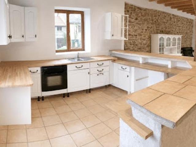 Vente Maison 9 pièces 323 m2 Bourganeuf