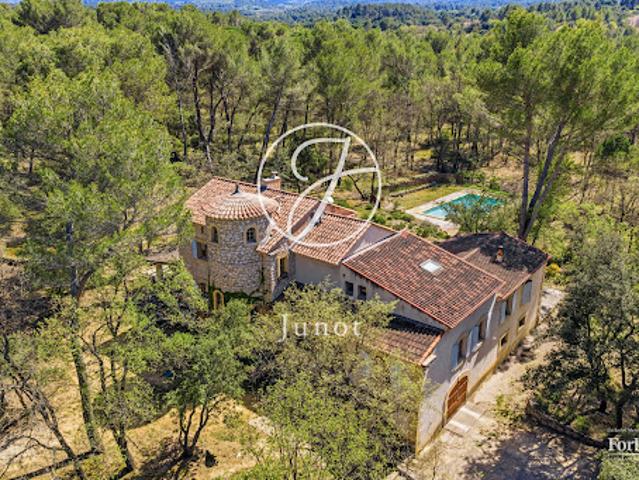 Vente Maison 12 pièces 323 m2 Aix en Provence