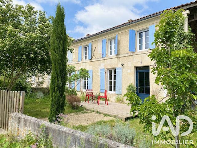 Vente Maison 9 pièces 266 m2 Doeuil sur le Mignon