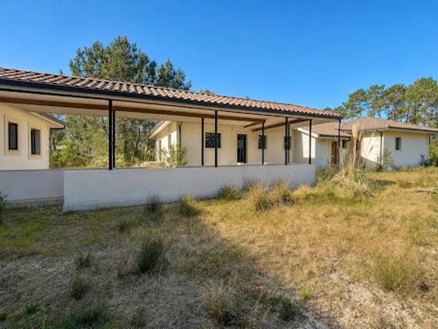 Vente Maison 9 pièces 338 m2 Lugos
