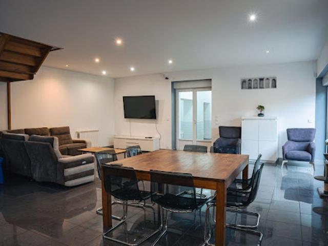 Vente Maison 9 pièces 330 m2 Saint Chamond