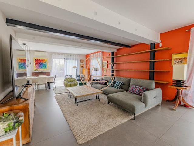 Vente Maison 9 pièces 331 m2 Nogent sur Marne