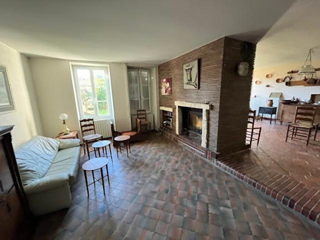 Vente Maison 9 pièces 333 m2 Melle
