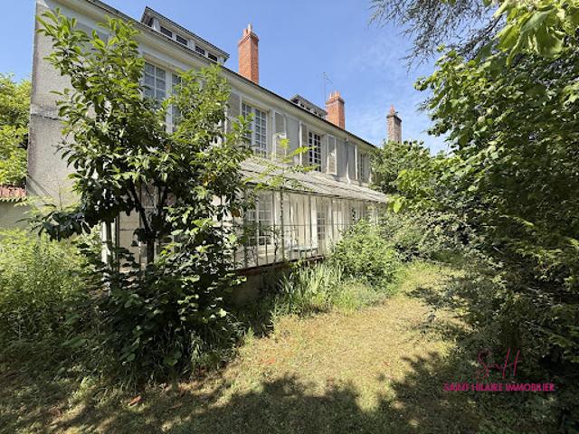 Vente Maison 9 pièces 333 m2 Saint Hilaire Saint Mesmin