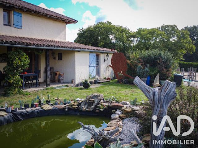 Vente Maison 9 pièces 346 m2 Champsac