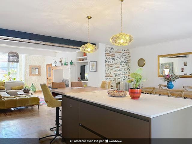 Vente Maison 9 pièces 340 m2 Salles sur Garonne