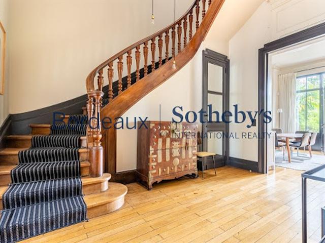 Vente Maison 9 pièces 355 m2 Bordeaux