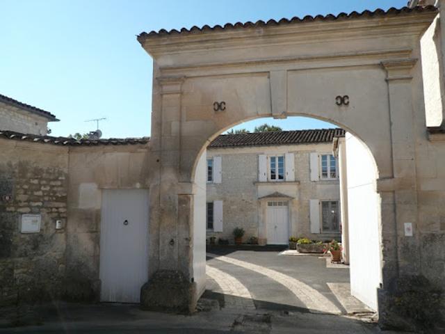 Vente Maison 9 pièces 350 m2 Merignac