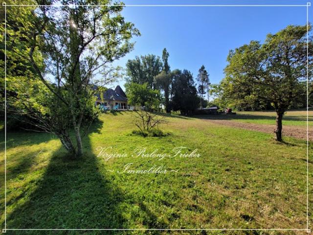 Vente Maison 9 pièces 350 m2 Galgon