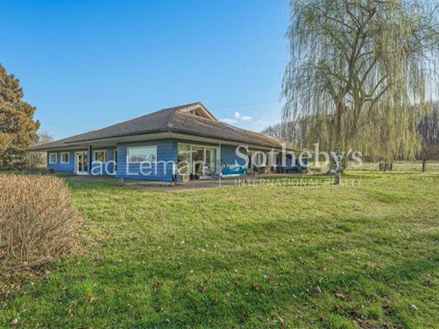 Vente Maison 9 pièces 350 m2 Loisin