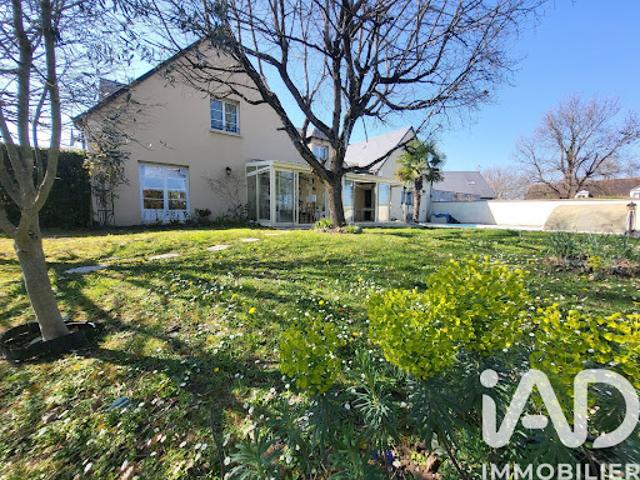 Vente Maison 9 pièces 353 m2 Vallères