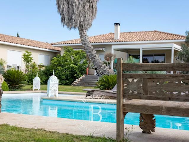 Vente Maison 9 pièces 360 m2 Perpignan