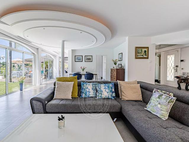 Vente Maison 9 pièces 382 m2 Nice