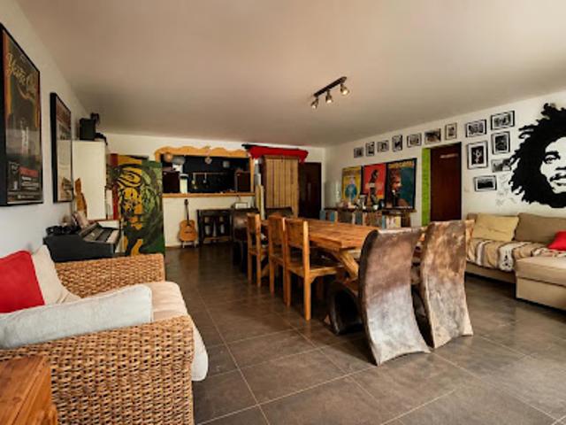 Vente Maison 9 pièces 425.78 m2 La Sauve
