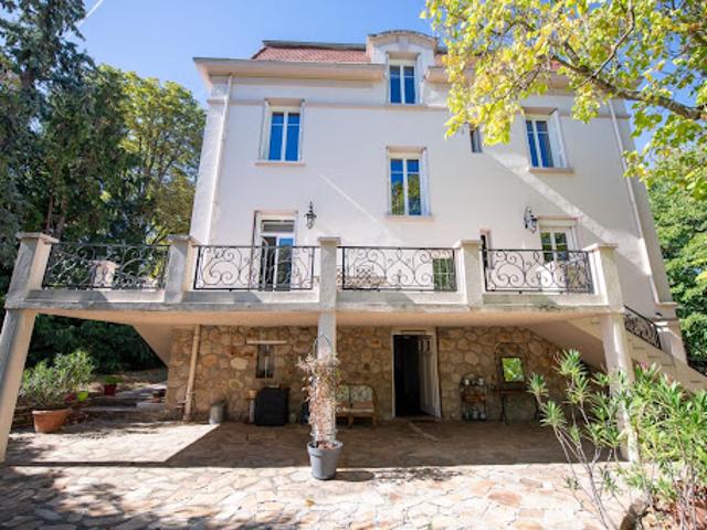 Vente Maison 9 pièces 432 m2 Saint Paul en Jarez