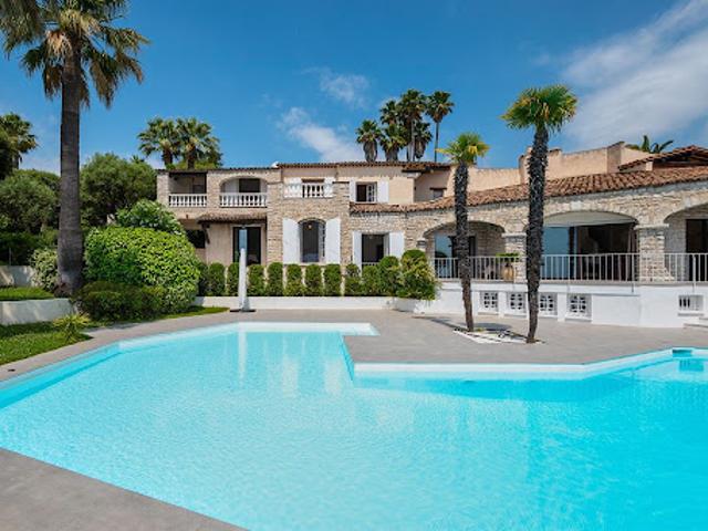 Vente Maison 9 pièces 630 m2 Nice