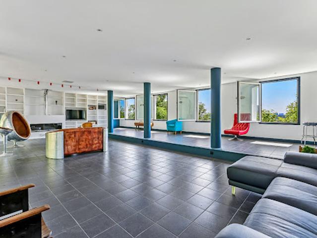Vente Maison 9 pièces 667 m2 Suresnes