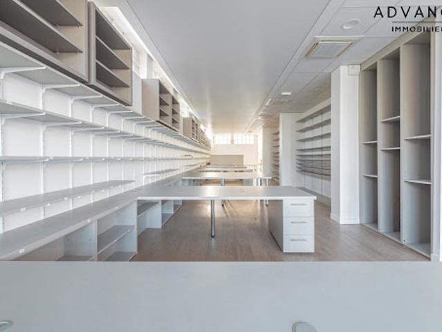 Vente Maison 9 pièces 700 m2 Nanterre