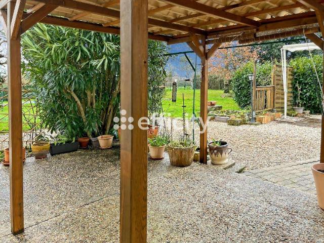 Vente maison 9 pièces Chérac 17