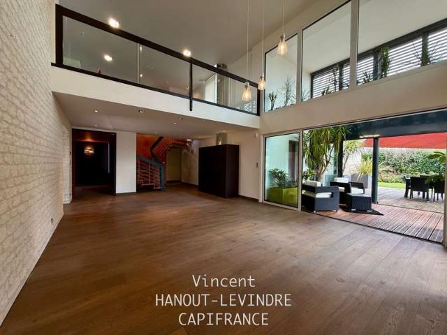 Vente maison 9 pièces Bazoges en Paillers 85